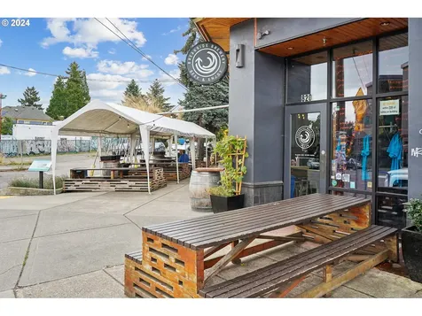 7215 Ne Mallory Avenue Portland OR 97211