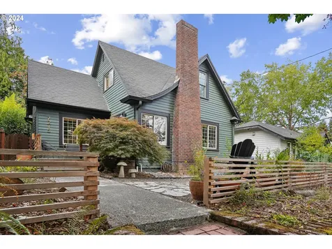 7215 Ne Mallory Avenue Portland OR 97211