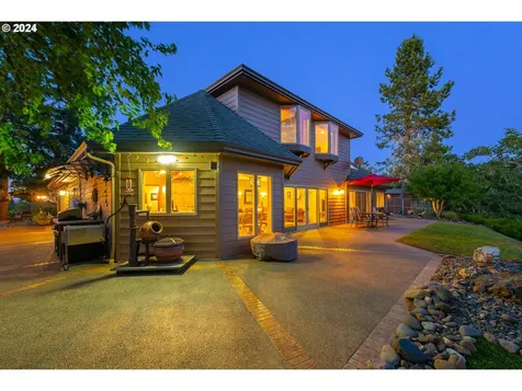 143 Redtail Ridge Lane Roseburg OR 97471