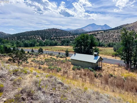 50753 Highway 26 Mount Vernon OR 97865
