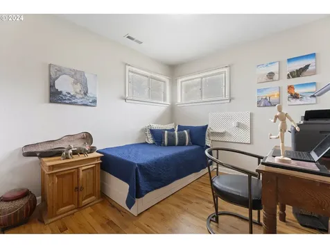 1115 Ne 114th Avenue Portland OR 97220