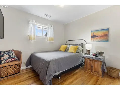 1115 Ne 114th Avenue Portland OR 97220