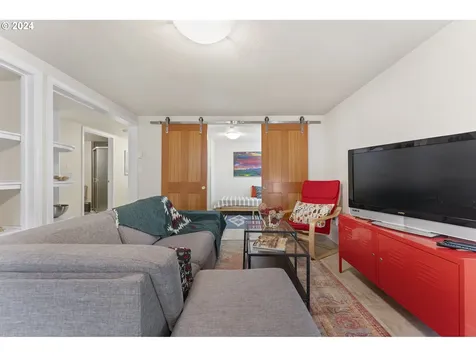 1115 Ne 114th Avenue Portland OR 97220