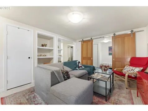 1115 Ne 114th Avenue Portland OR 97220