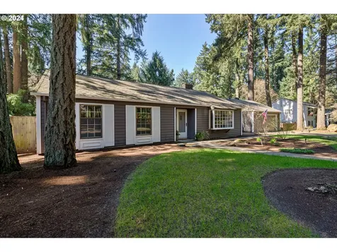 18949 Indian Creek Avenue Lake Oswego OR 97035