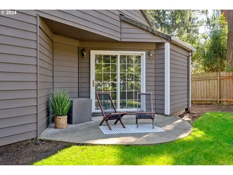 18949 Indian Creek Avenue Lake Oswego OR 97035