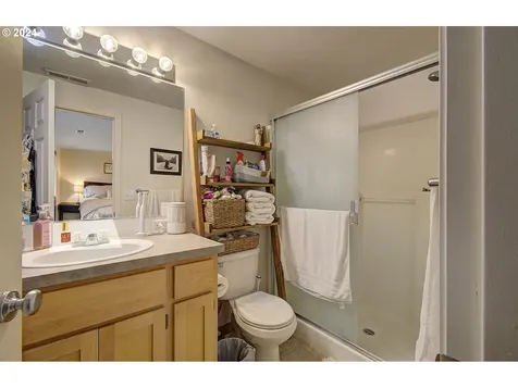 15012 Ne 69th Street Vancouver WA 98682