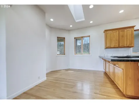 35741 Spring Hill Road Creswell OR 97426