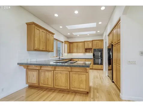 35741 Spring Hill Road Creswell OR 97426