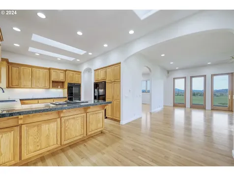 35741 Spring Hill Road Creswell OR 97426