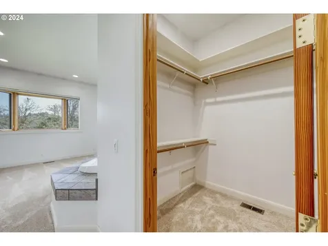 35741 Spring Hill Road Creswell OR 97426