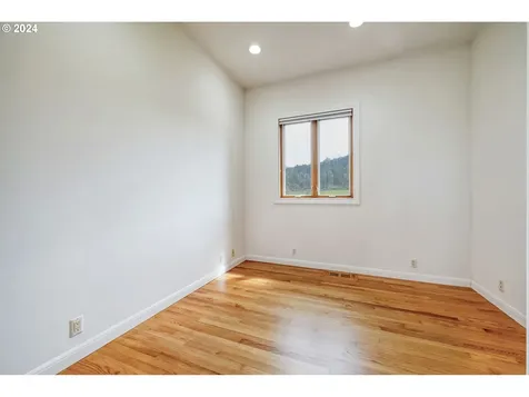 35741 Spring Hill Road Creswell OR 97426