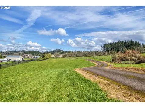 35741 Spring Hill Road Creswell OR 97426