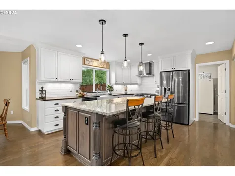 4473 Nw Emily Way Camas WA 98607