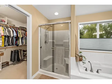 4473 Nw Emily Way Camas WA 98607