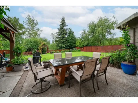 4473 Nw Emily Way Camas WA 98607