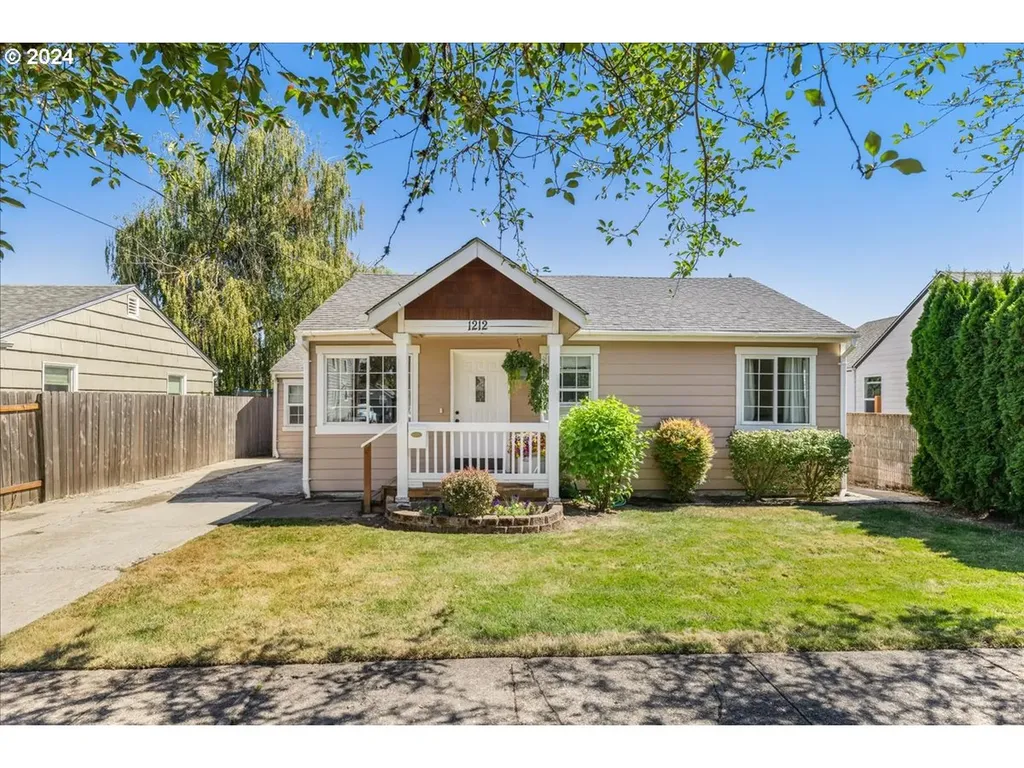 1212 Ne Galloway Street Mcminnville OR 97128