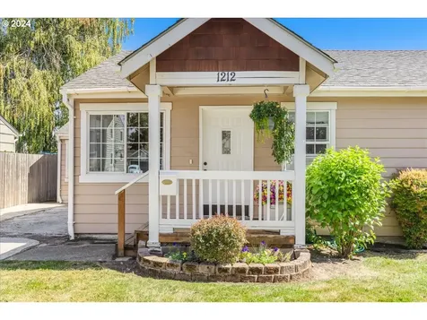 1212 Ne Galloway Street Mcminnville OR 97128