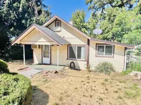 805 E 13th Street The Dalles OR 97058
