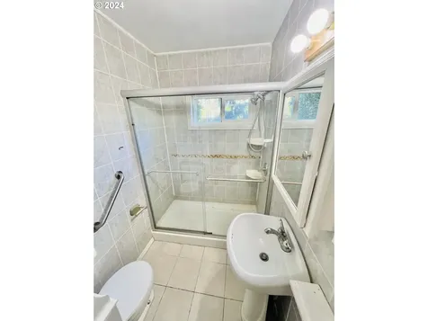 805 E 13th Street The Dalles OR 97058