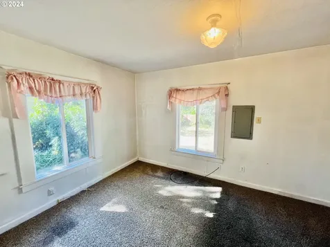 805 E 13th Street The Dalles OR 97058