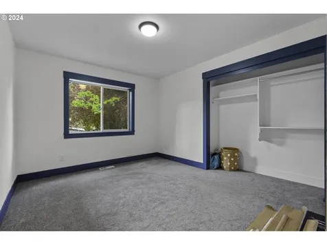 3511 Scenic View Drive Se Salem OR 97302