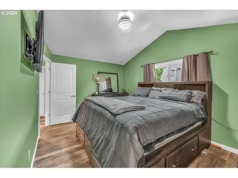 340 Se 17th Street Troutdale OR 97060