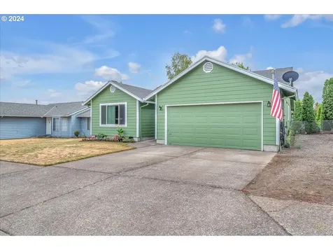 340 Se 17th Street Troutdale OR 97060