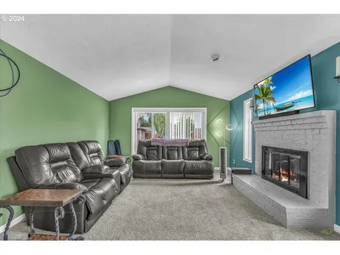 340 Se 17th Street Troutdale OR 97060