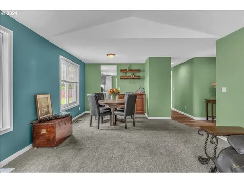 340 Se 17th Street Troutdale OR 97060