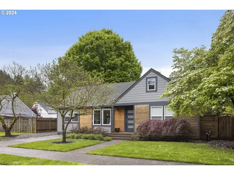 8826 Ne Hill Way Portland OR 97220