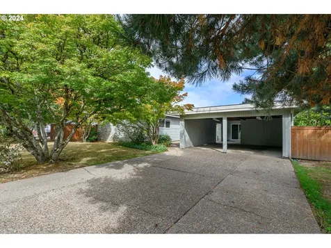 445 NW 18th Place Mcminnville OR 97128