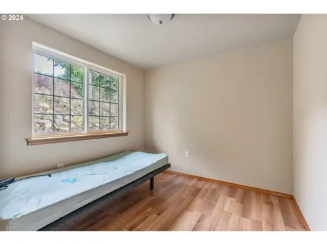 196 Sholes Drive Chehalis WA 98532
