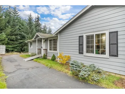196 Sholes Drive Chehalis WA 98532