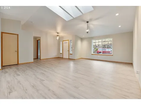 196 Sholes Drive Chehalis WA 98532