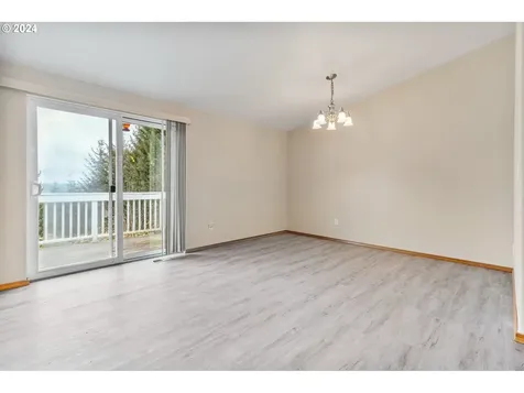 196 Sholes Drive Chehalis WA 98532