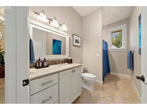 2210 NE 169th Circle Ridgefield WA 98642