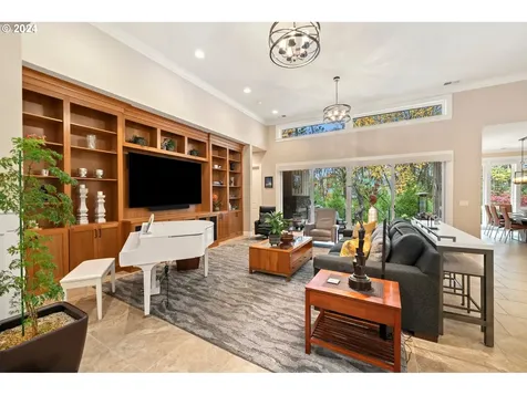 2210 NE 169th Circle Ridgefield WA 98642