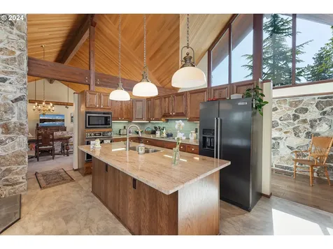 780 Se Summit Drive Roseburg OR 97470
