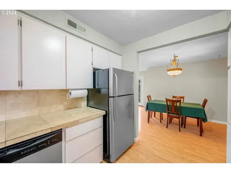 1825 Florence Avenue Longview WA 98632