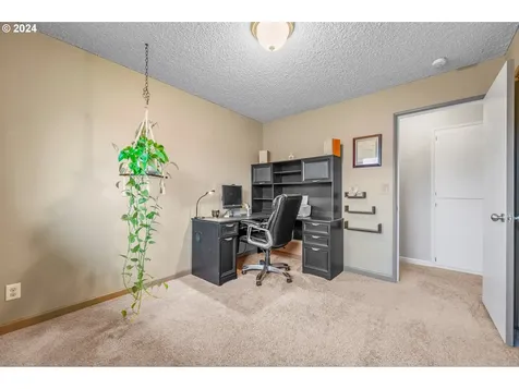 1825 Florence Avenue Longview WA 98632
