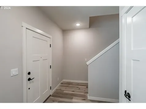 5041 Constellation Avenue Ne Salem OR 97305