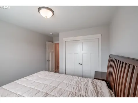 5041 Constellation Avenue Ne Salem OR 97305