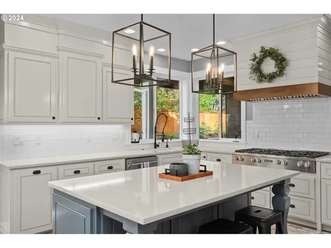 5447 NW 135th Avenue Portland OR 97229