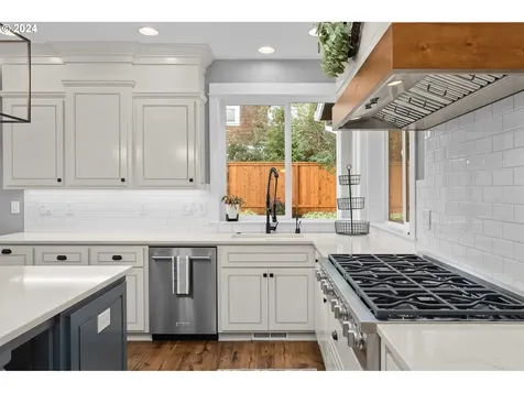 5447 NW 135th Avenue Portland OR 97229