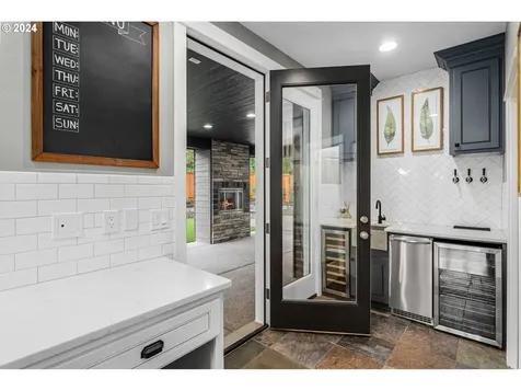 5447 NW 135th Avenue Portland OR 97229