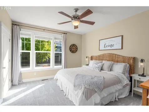 5447 NW 135th Avenue Portland OR 97229