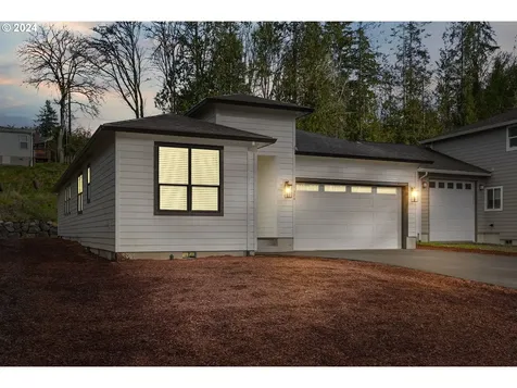 523 E 2nd Street Rainier OR 97048
