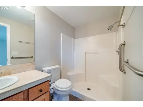 3904 NE 132nd Court Vancouver WA 98682