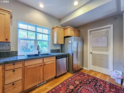 104 Ne San Rafael Street Portland OR 97212